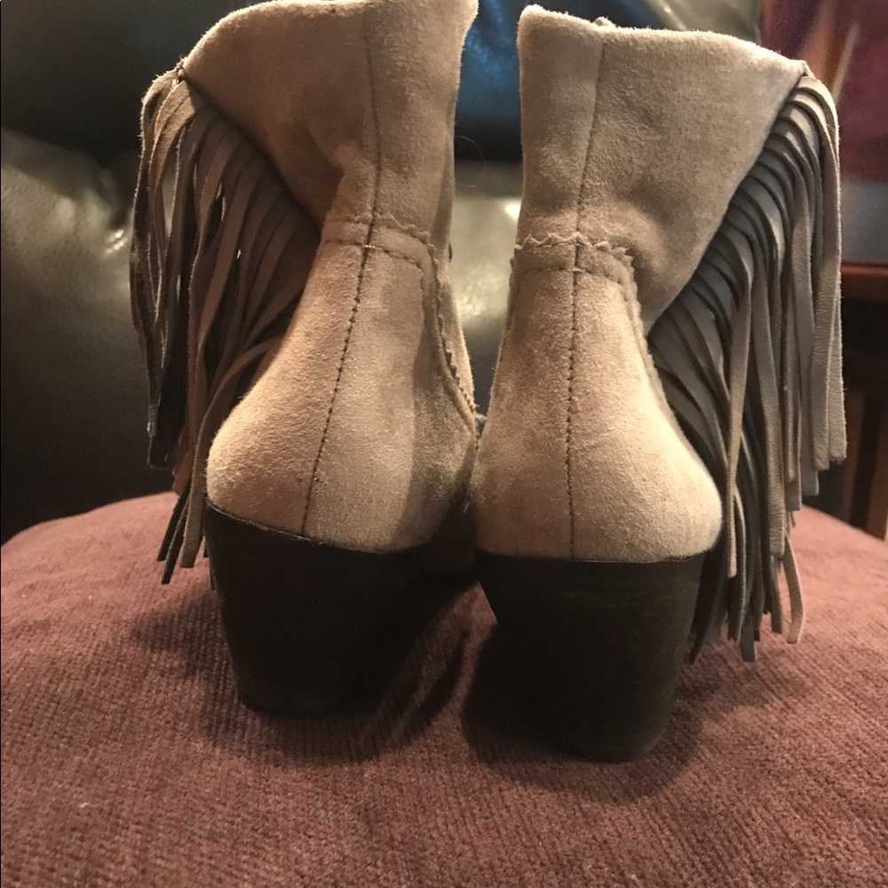 Sam Edelman Louie Fringe Boot - Picture 5 of 6